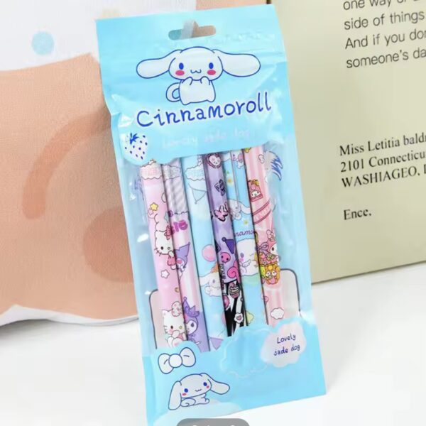 PLUMAS SANRIO - Image 4